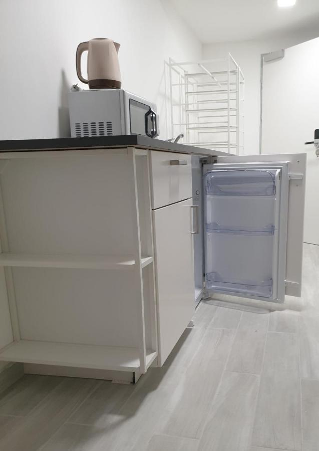 Betariel'com Akh Apartment *