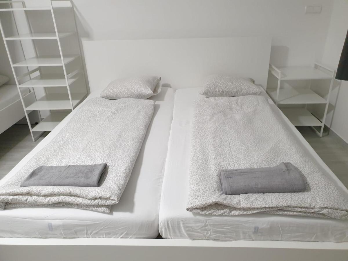Betariel'com Akh Apartment