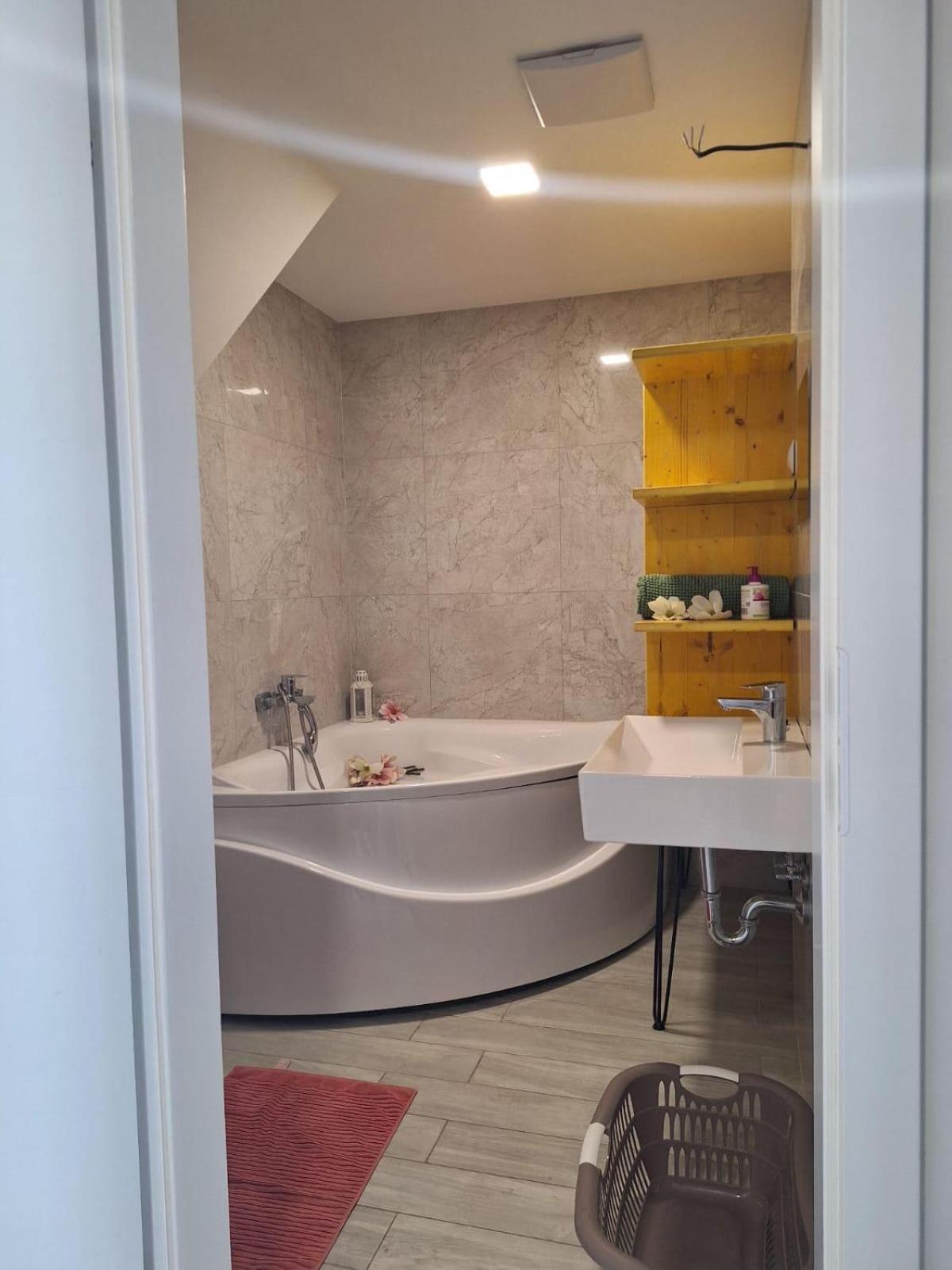 Betariel M12 * Vienne